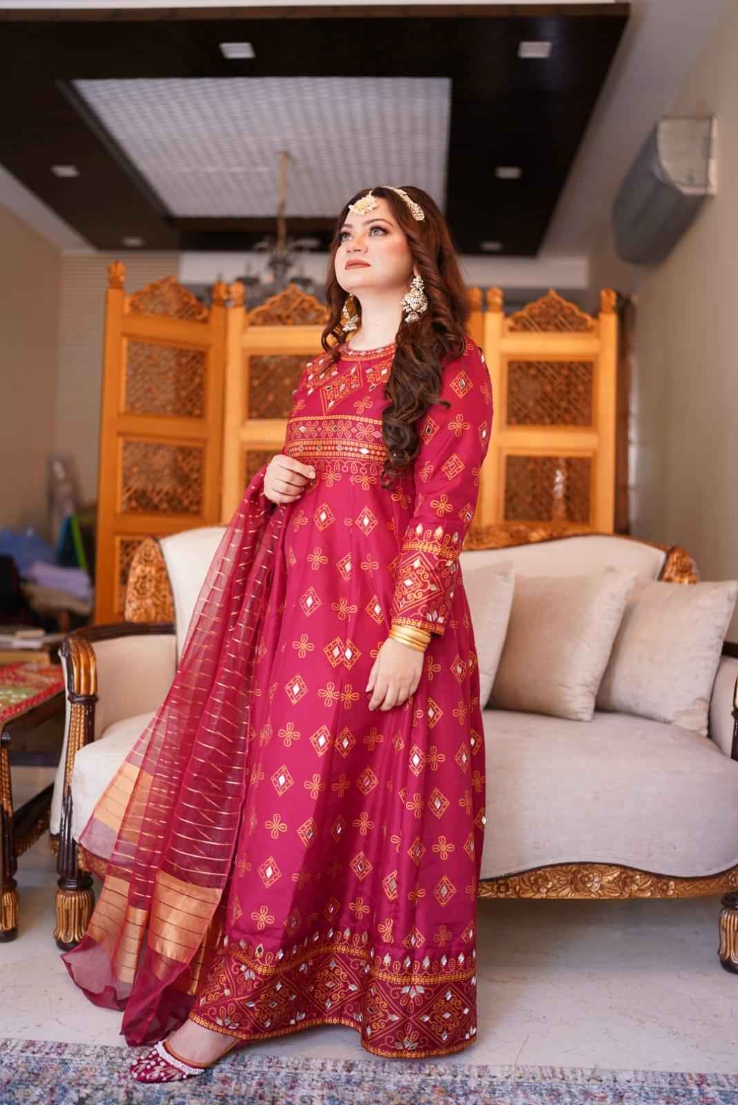 Maroon Sheesh Mahal Maxi A Regal Ensemble Fit for Royalty! 👗 - Virsa