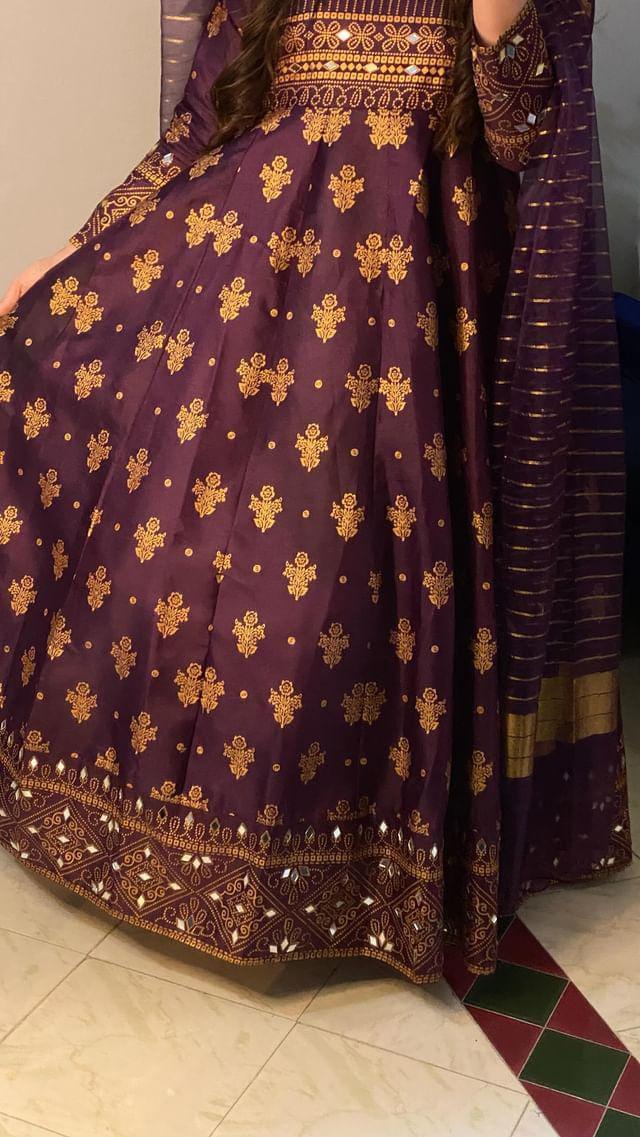 Mahoor Maxi in Rich Maroon! 🍂 - Virsa