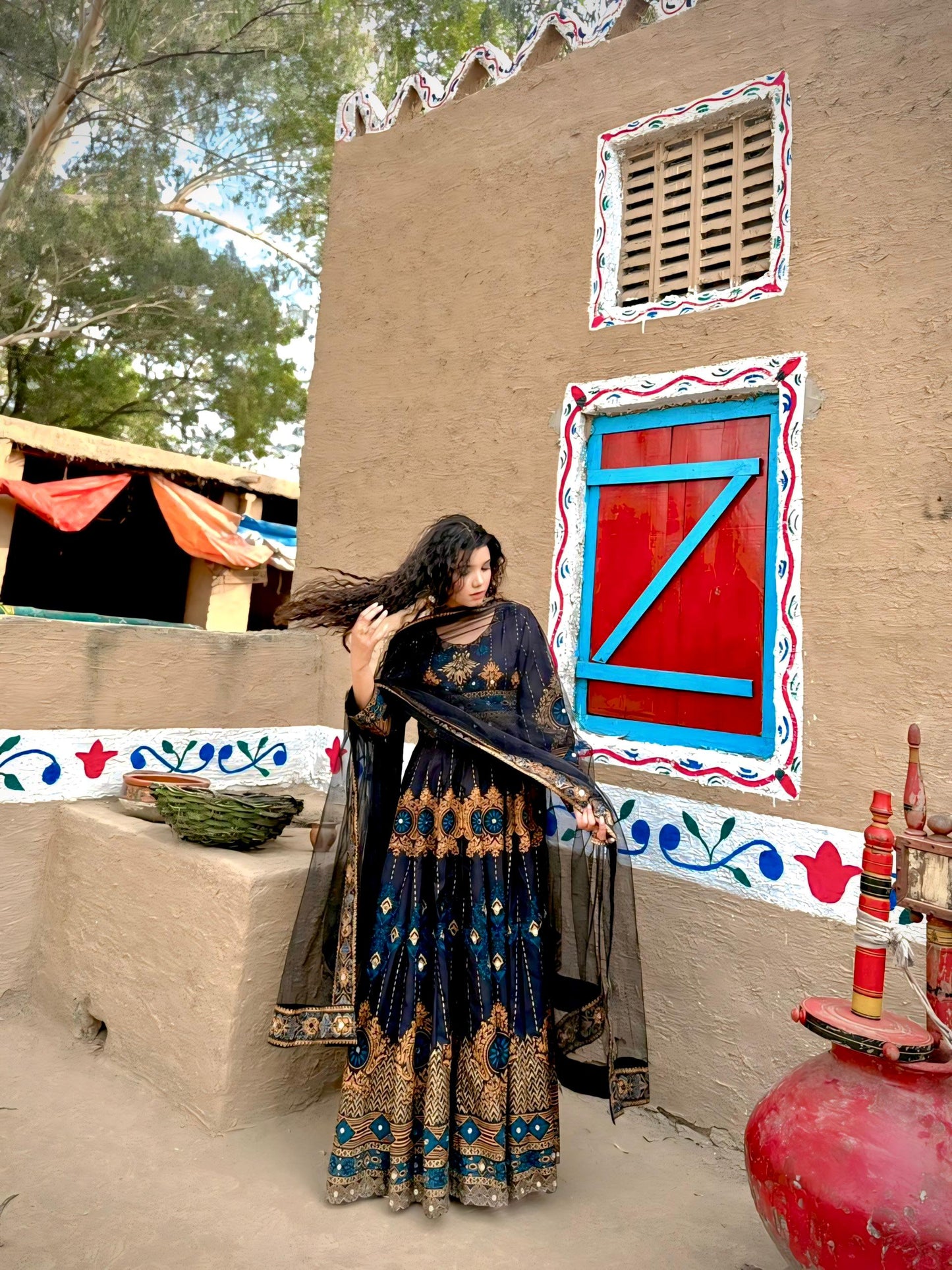 "GUL NAAZ BLACK 3PC "