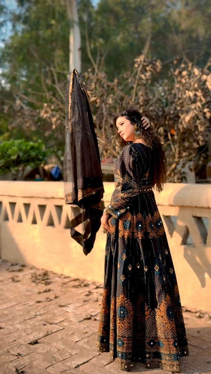 "GUL NAAZ BLACK 3PC "