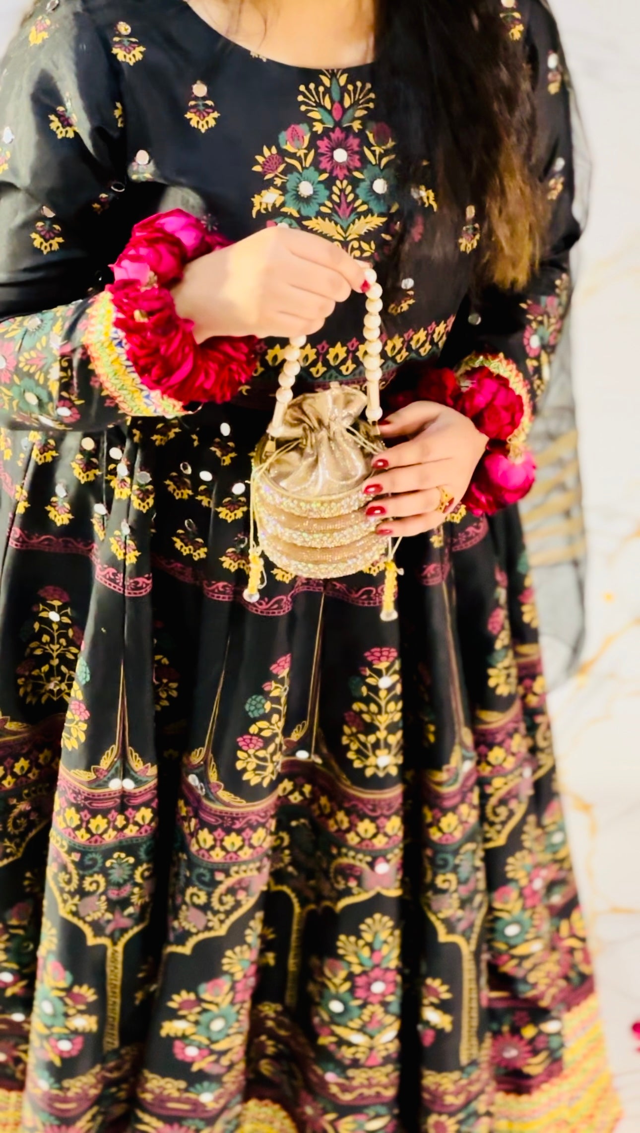 "Mastani Design Maxi 3 Pc"