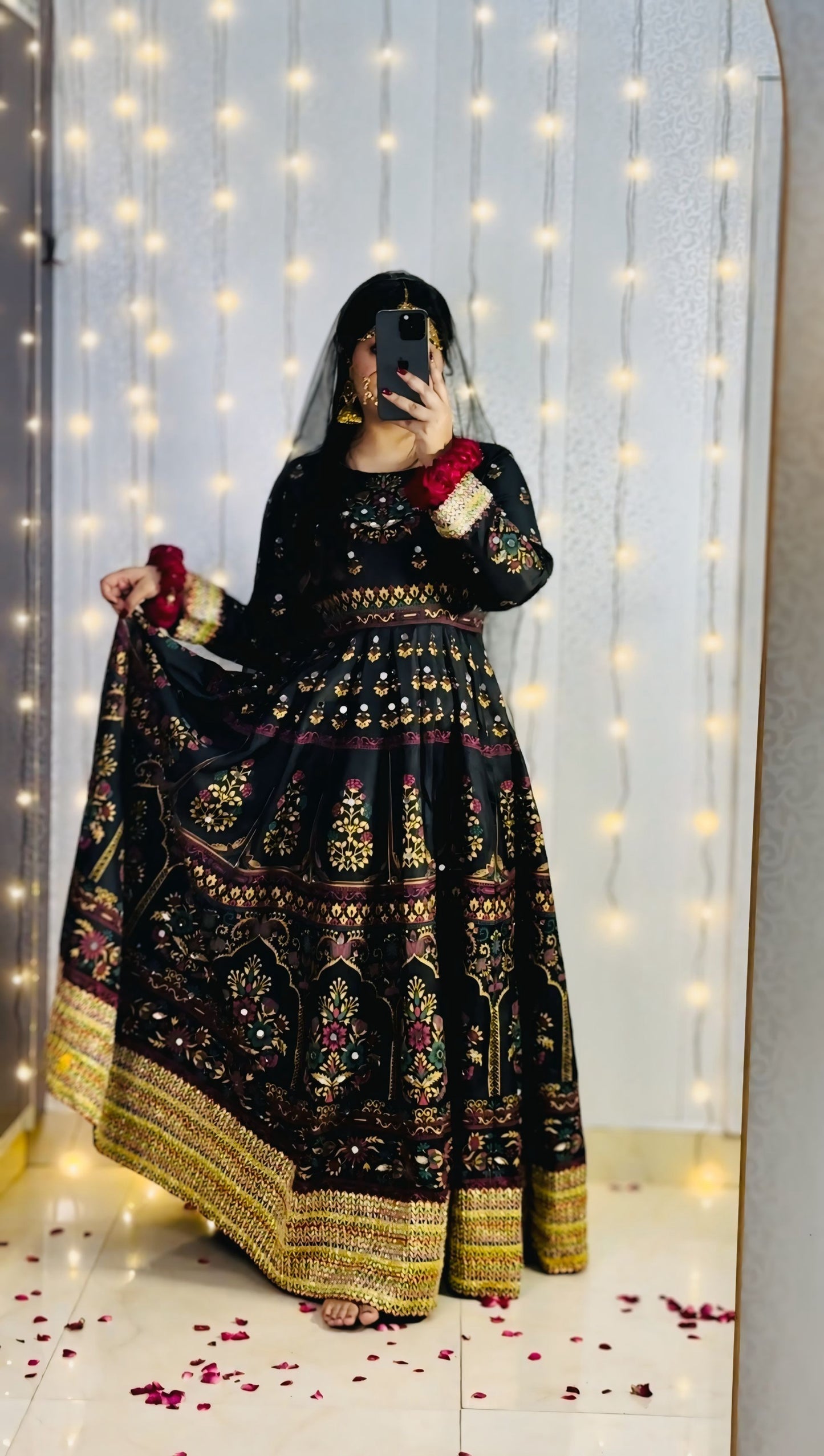 "Mastani Design Maxi 3 Pc"