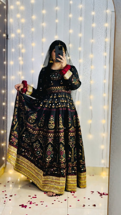 "Mastani Design Maxi 3 Pc"