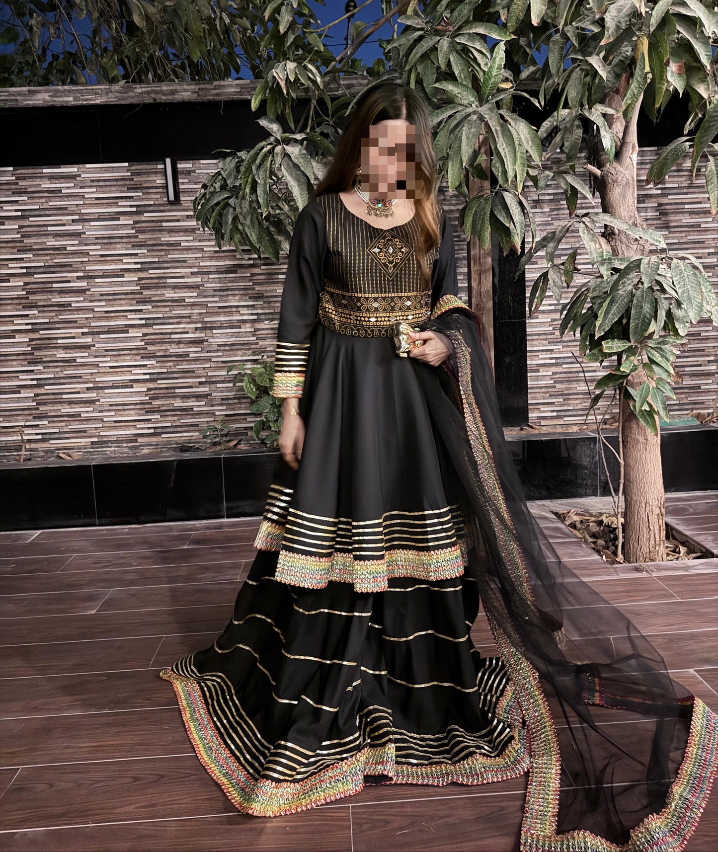Gul Rukh-BLK
