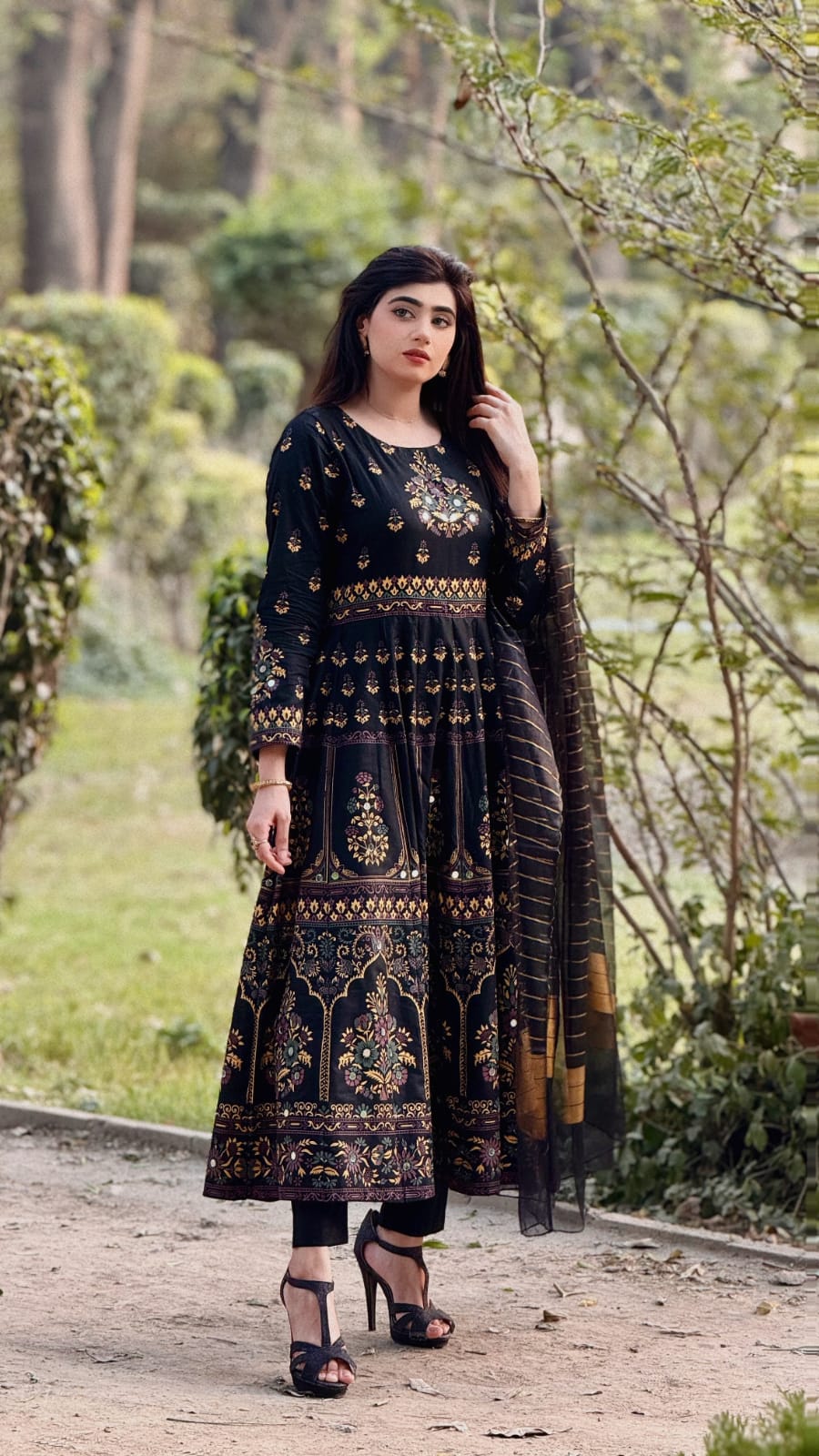 Black Maah para design Maxi 3pc