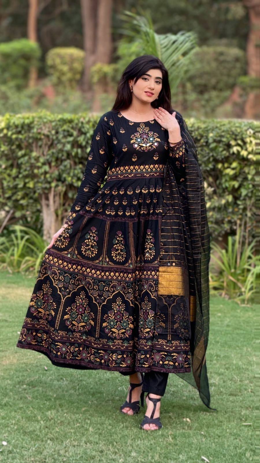 Black Maah para design Maxi 3pc