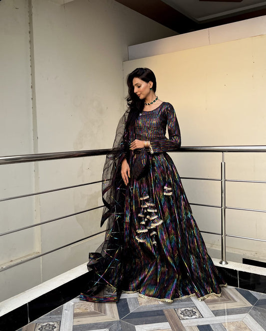 Black Lehnga 4pc