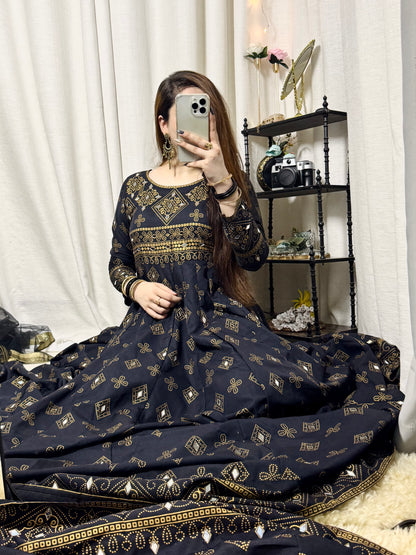 "SHEESH MAHAL BLK "
