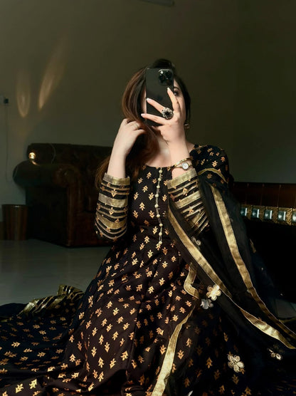 "GUL E SEHAR BLK"